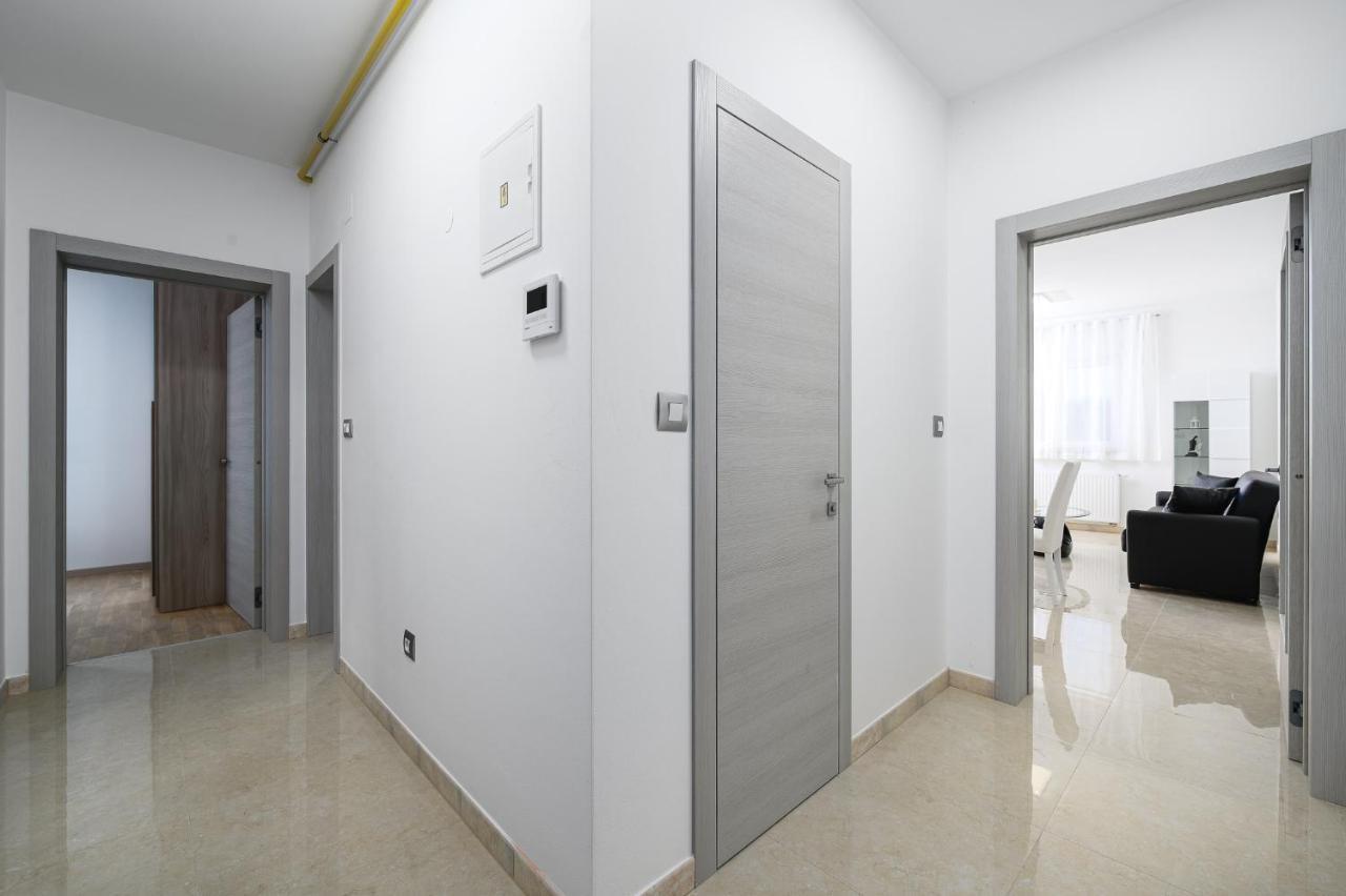 Stancija Amorozo 5 Poreč Exterior foto